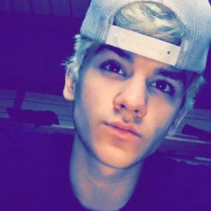 Meet your Posher, Cyrus